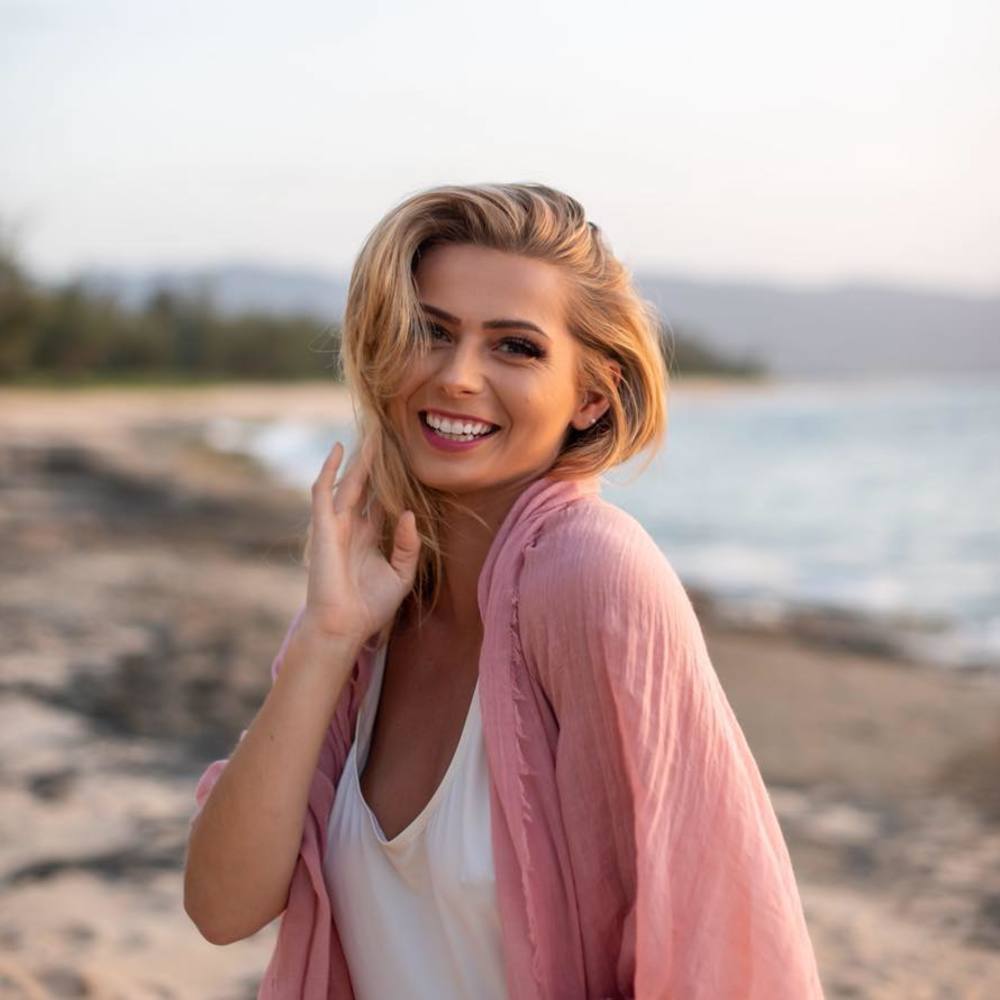 Meet your Posher, Emilee